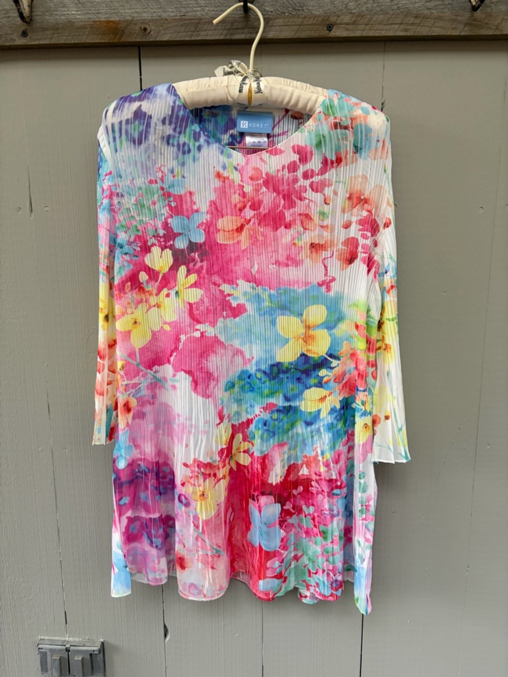 Koret Pink and Blue Floral Pleated Blouse